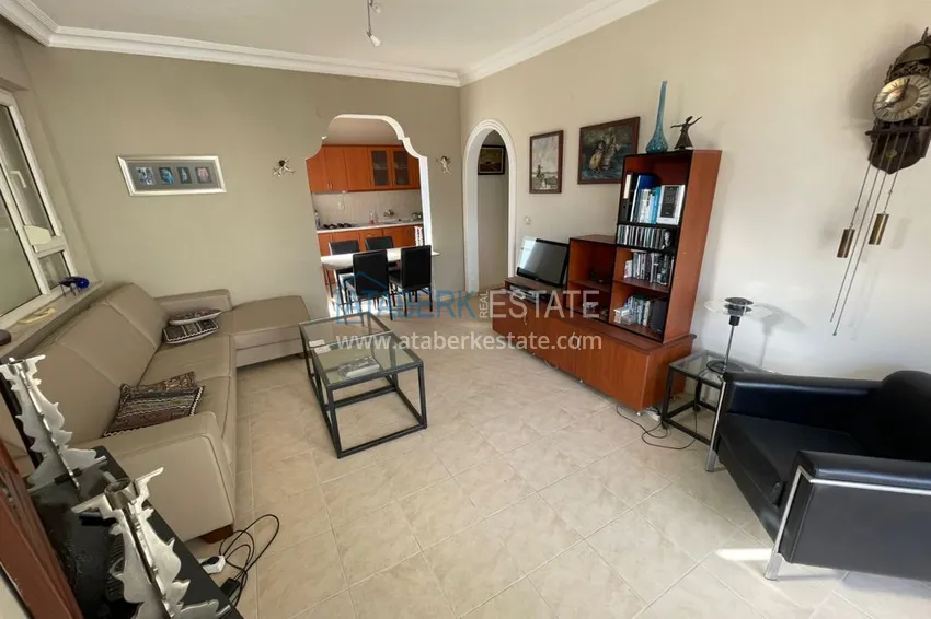 Приобрести Трехкомнатная квартира с мебелью на второй береговой линии в Махмутларе, Алания, 100 м2 7 