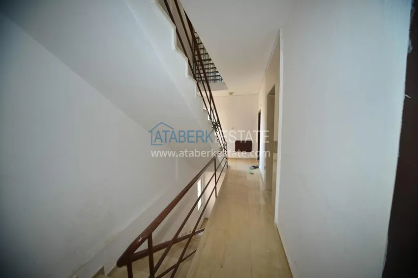 Квартира в Махмутларе трехкомнатная с отдельной кухней, рядом с морем 6 