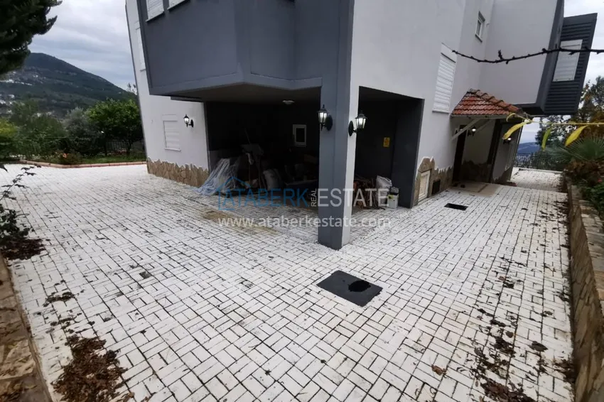 Вилла в Алании район Тепе с потрясающими видовыми характеристиками 6 