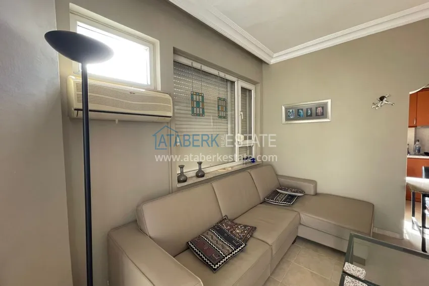 Приобрести Трехкомнатная квартира с мебелью на второй береговой линии в Махмутларе, Алания, 100 м2 9 