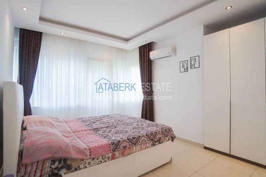 Приобрести Квартира в Алании трехкомнатная в районе пляжа Клеопатра  7 