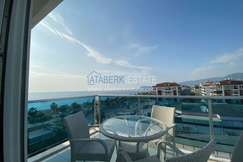 Приобрести Пентхаус-дуплекс в районе Кестель с мебелью – первая береговая линия  8 