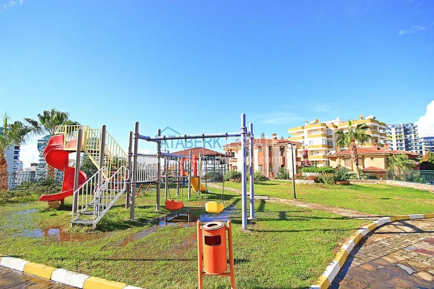 Двухуровневая квартира в Махмутларе с мебелью и отдельной кухней 8 