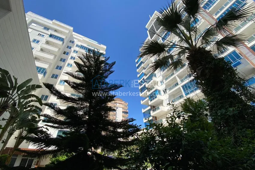 Квартира в Махмутларе трехкомнатная рядом с морем – 150 метров 8 