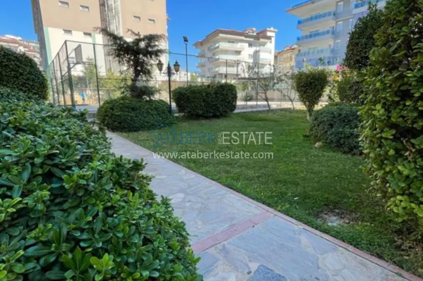 Квартира в Оба с мебелью в жилом комплексе, район ТЦ Аланиум 11 