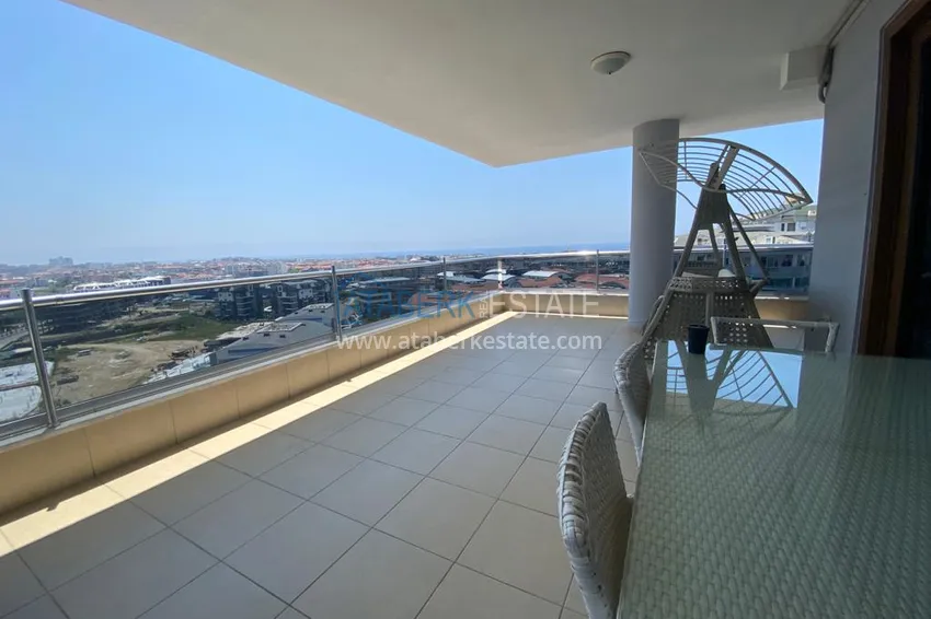 Приобрести Видовой пентхаус в Оба с отдельной кухней, мебелью и открытым видом на море и горы 8 