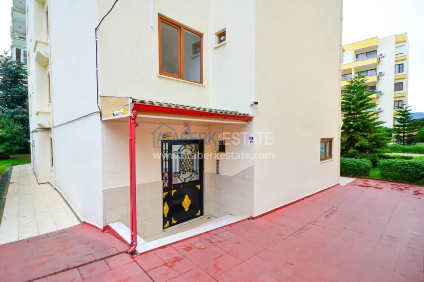 Квартира двухкомнатная с мебелью в жилом комплексе, Алания, Махмутлар 13 