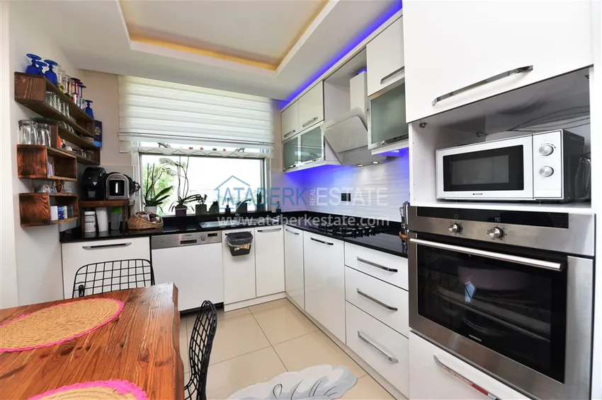 Приобрести Квартира в Кестеле с видом на море и горы в жилом комплексе со всеми удобствами 8 