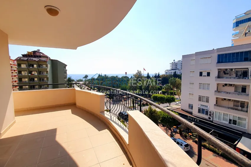 Приобрести Квартира с мебелью и видом на море в Алании, Махмутларе 9 