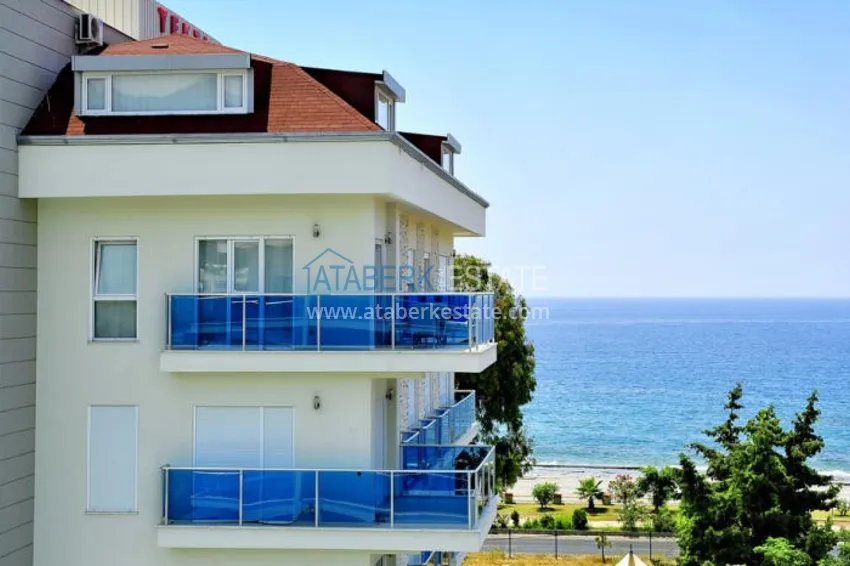 Пентхаус-дуплекс в районе Кестель с мебелью – первая береговая линия  10 