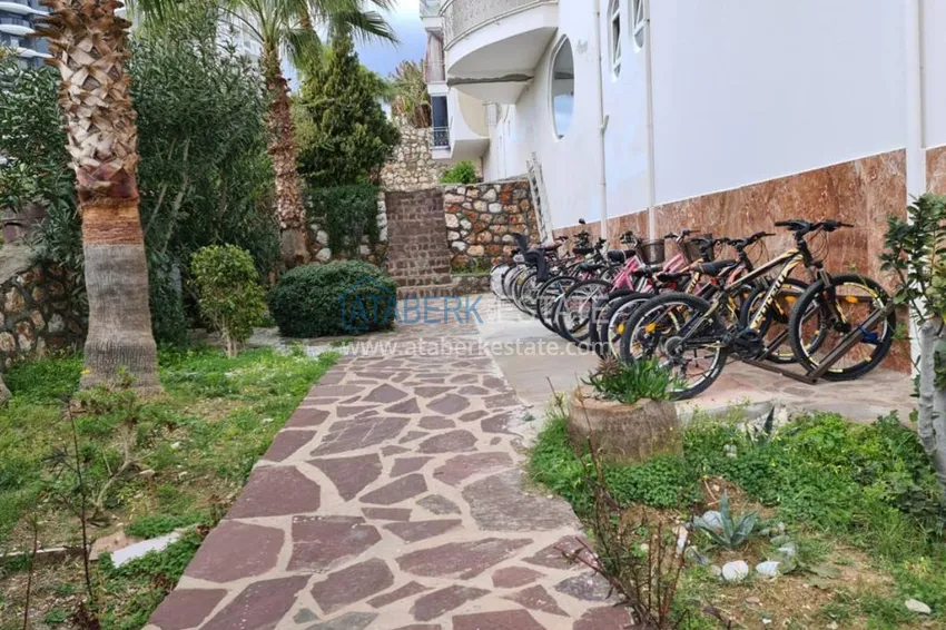 Квартира в Махмутларе с мебелью и видом на море и горы в жилом комплексе 13 