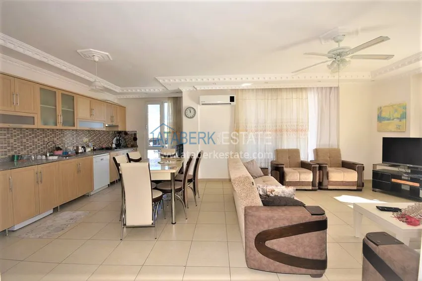 Приобрести Квартира в Махмутларе трехкомнатная - с мебелью, в жилом комплексе 11 