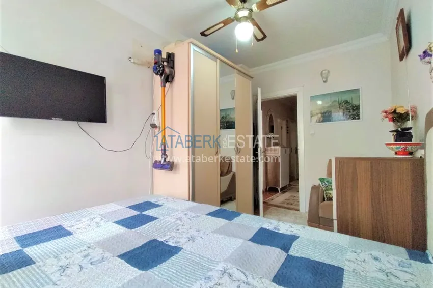 Приобрести Квартира в центре Алании, трехкомнатная с отдельной кухней 12 