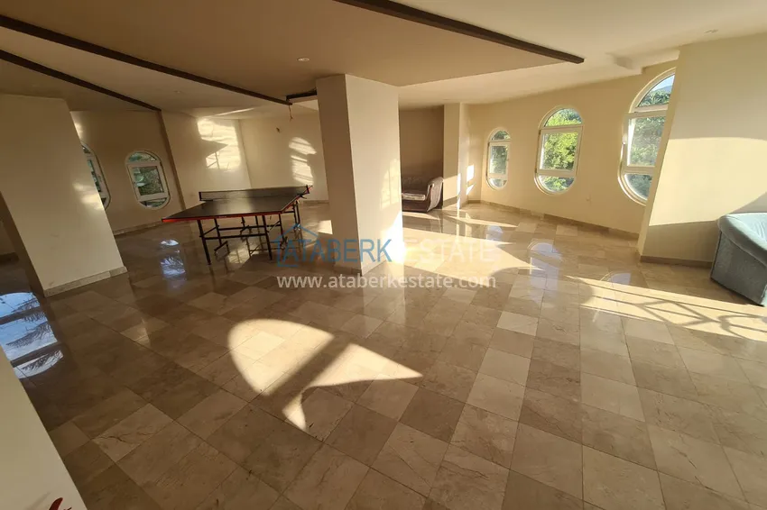 Квартира в Махмутларе с мебелью и видом на море и горы в жилом комплексе 15 