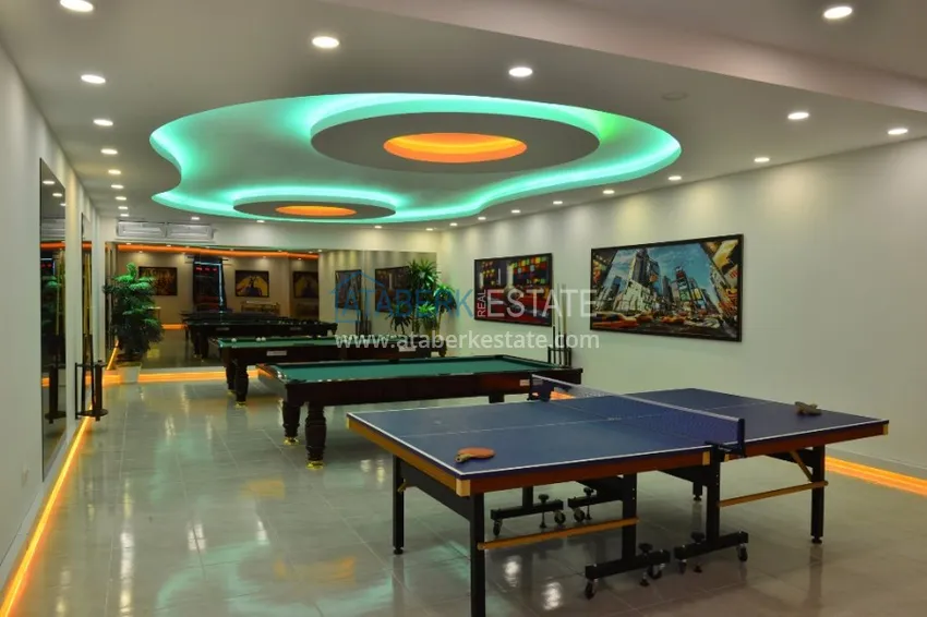 Квартира в Махмутларе, с мебелью в комплексе класса-люкс 12 