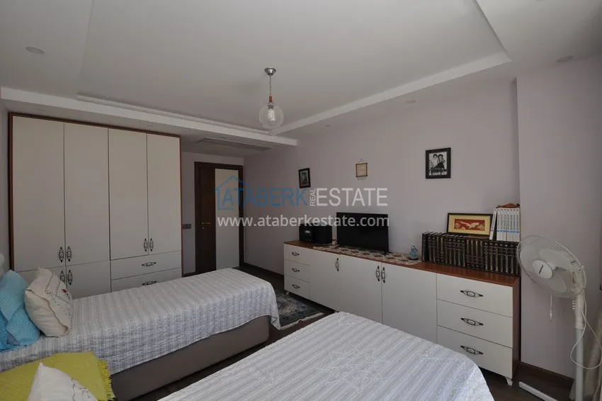 Приобрести Срочная продажа! Пентхаус в Махмутларе с мебелью в жилом доме – центральное расположение 13 