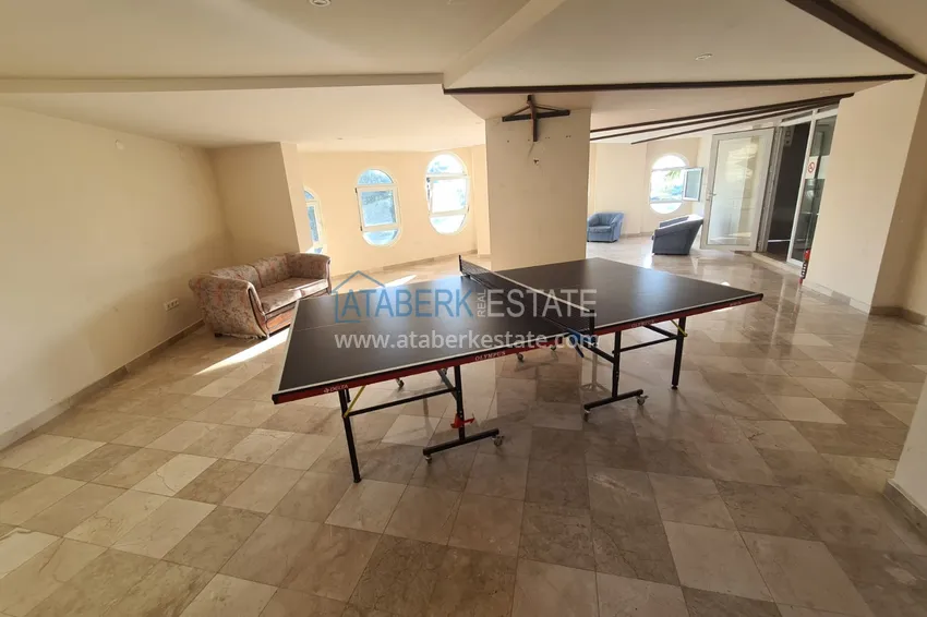 Квартира в Махмутларе с мебелью и видом на море и горы в жилом комплексе 16 