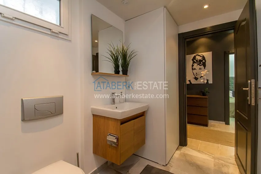 Приобрести Квартира в центре Алании с авторским интерьером в 50 метрах от пляжа Клеопатра 15 