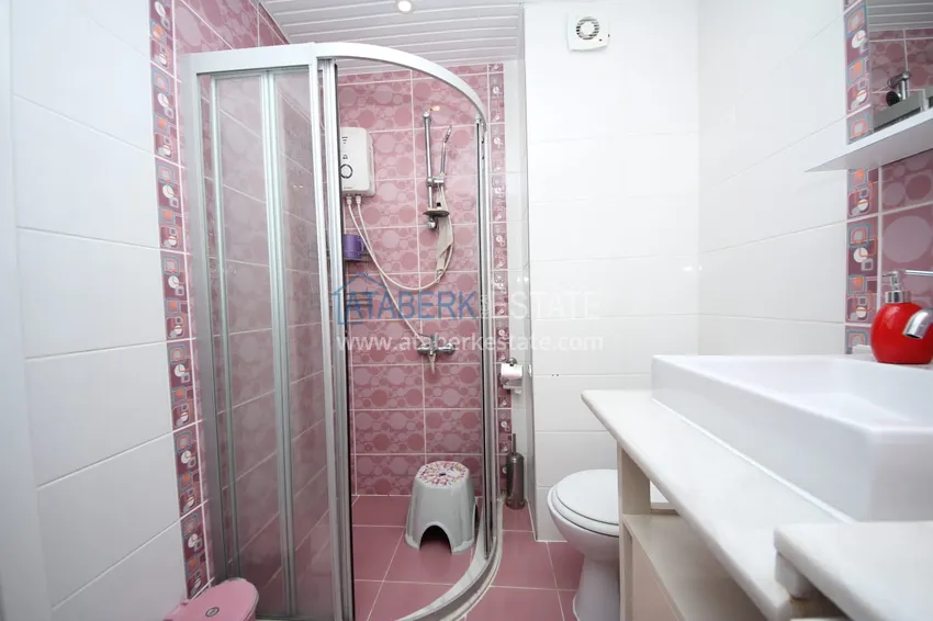 Приобрести Квартира в Махмутларе с мебелью и видом на море и горы в жилом комплексе 14 