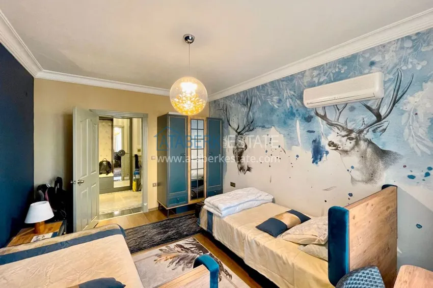 Приобрести Квартира в Махмутларе трехкомнатная меблированная с авторским ремонтом 17 