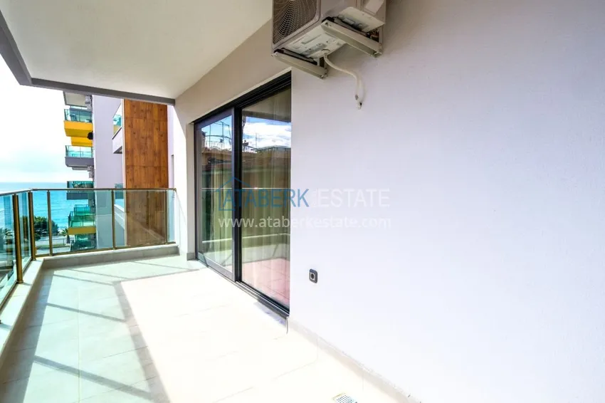 Приобрести Квартира в Махмутларе с мебелью и видом на море на первой береговой линии 19 