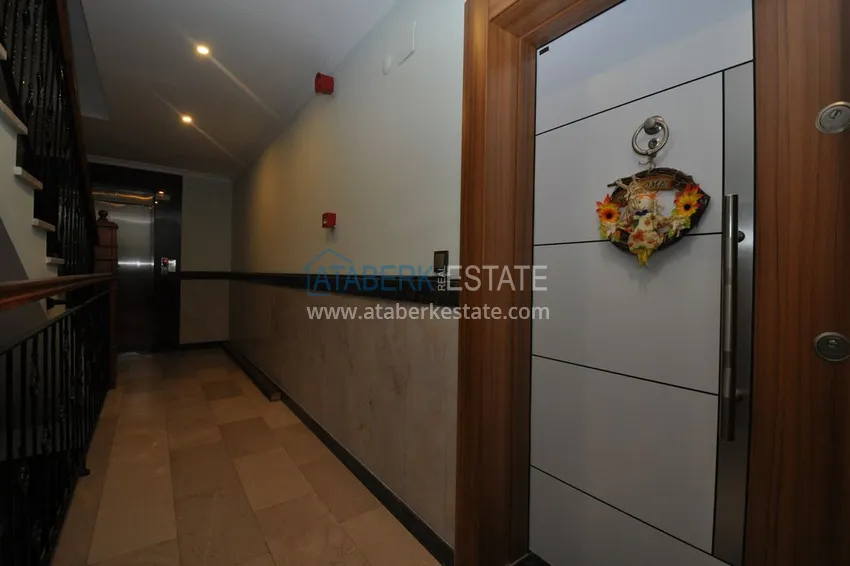 Приобрести Срочная продажа! Пентхаус в Махмутларе с мебелью в жилом доме – центральное расположение 1 