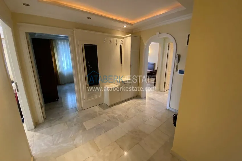 Приобрести Квартира в Махмутларе меблированная с видом на горы и море в комплексе на первой линии 1 