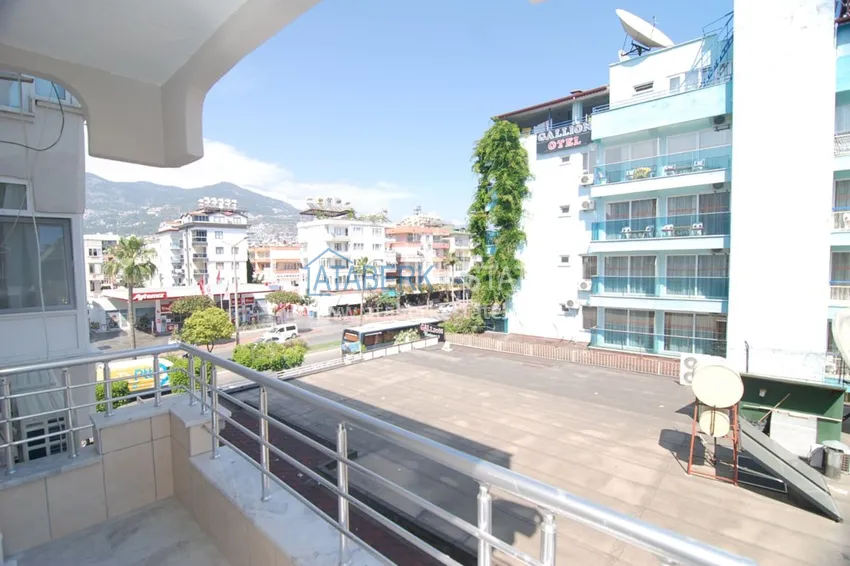 Приобрести Квартира в центре Алании в 100 метрах от пляжа Клеопатра 18 