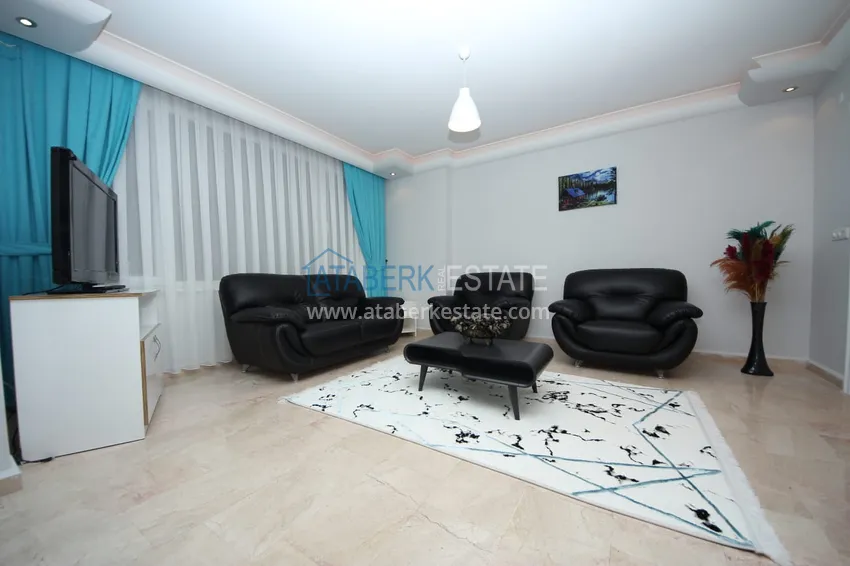 Приобрести Квартира в Махмутларе с мебелью и видом на море и горы в жилом комплексе 3 