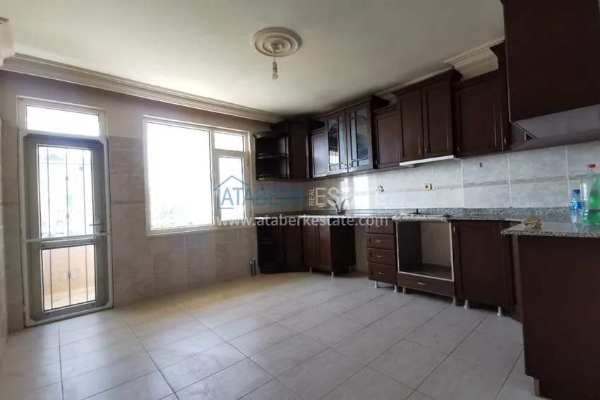 Приобрести Видовая квартира в Алании - район пляжа Клеопатра с отдельной кухней  4 