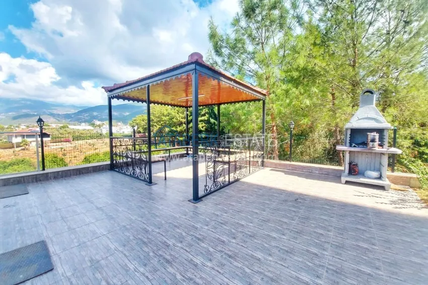 Квартира в районе Оба двухкомнатная со стильным интерьером  4 