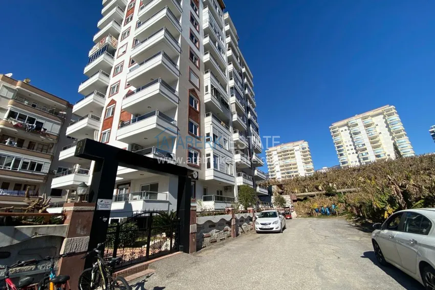 Квартира в Махмутларе трехкомнатная в благоустроенном комплексе  3 