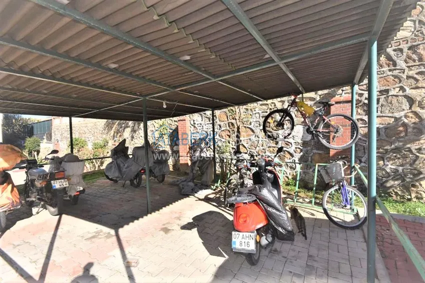 Квартира в Махмутларе трехкомнатная с видом на море в благоустроенном комплексе 4 