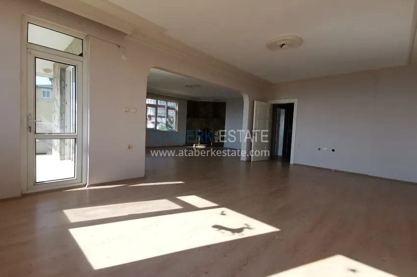 Приобрести Видовая квартира в Алании - район пляжа Клеопатра с отдельной кухней  7 