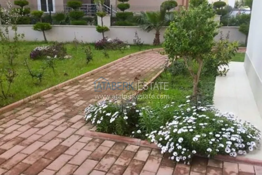 Квартира в Махмутларе трехкомнатная, рядом с морем – 150 метров 6 