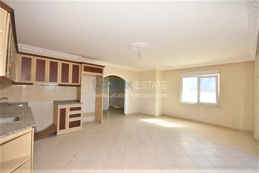 Приобрести Квартира в Махмутларе трехкомнатная с видом на море в благоустроенном комплексе 8 