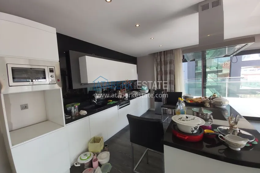 Приобрести Пентхаус в Каргыджаке с авторским интерьером и видом на море и горы 8 