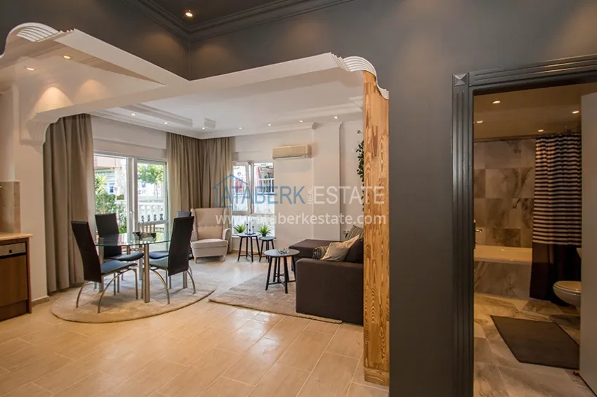 Приобрести Квартира в центре Алании с авторским интерьером в 50 метрах от пляжа Клеопатра 9 