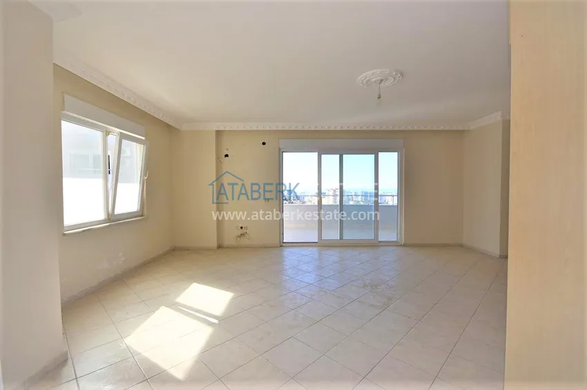 Приобрести Квартира в Махмутларе трехкомнатная с видом на море в благоустроенном комплексе 9 