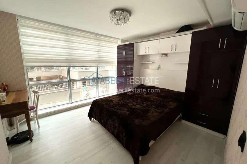 Приобрести Квартира в центре Алании, двухкомнатная с мебелью - район пляжа Клеопатра 9 