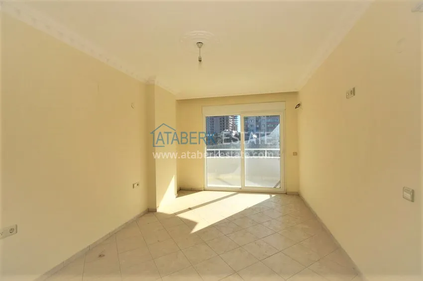 Приобрести Квартира в Махмутларе трехкомнатная с видом на море в благоустроенном комплексе 10 