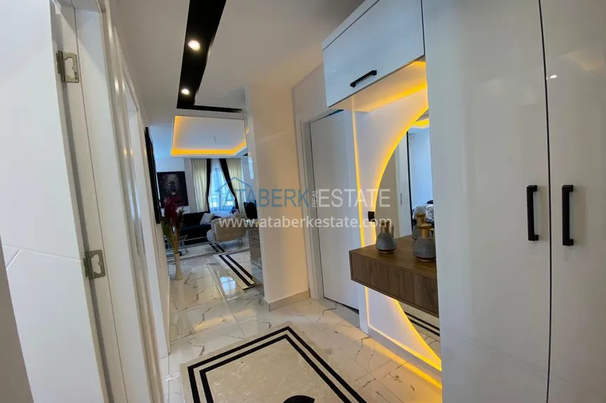 Приобрести Квартира в центре Алании - район пляжа Клеопатра, после ремонта с новой современной мебелью 1 