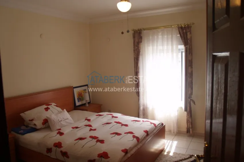 Приобрести Вилла в Алании, район Тюрклер с мебелью и бассейном на крыше 11 