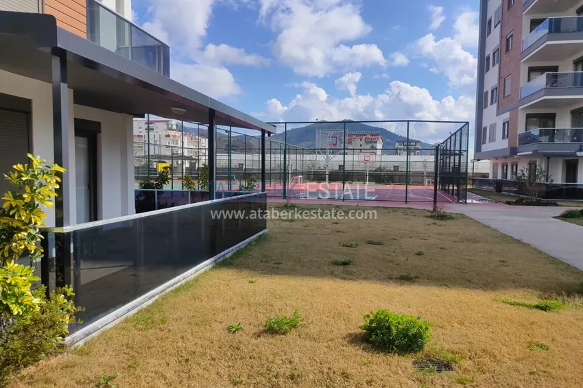 Квартира в Газипаше с мебелью и видом на горы в жилом комплексе 1 