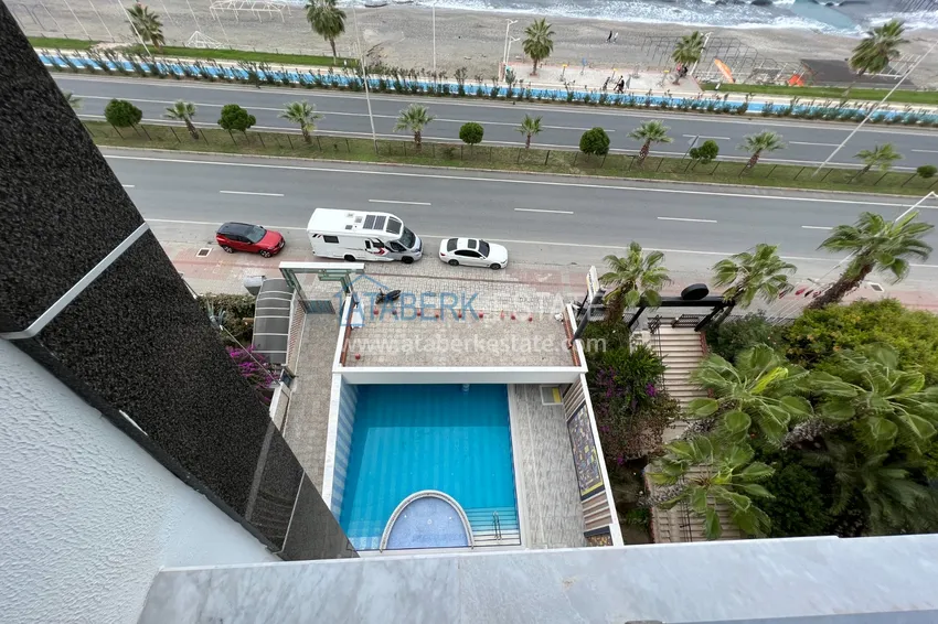 Приобрести Квартира в Махмутларе с дизайнерским интерьером и прямым видом на море  17 