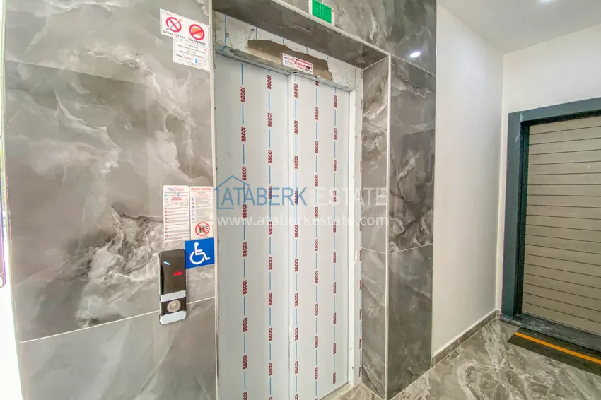 Квартиры и пентхаусы в районе Демирташ со стильным интерьером в новостройке 15 