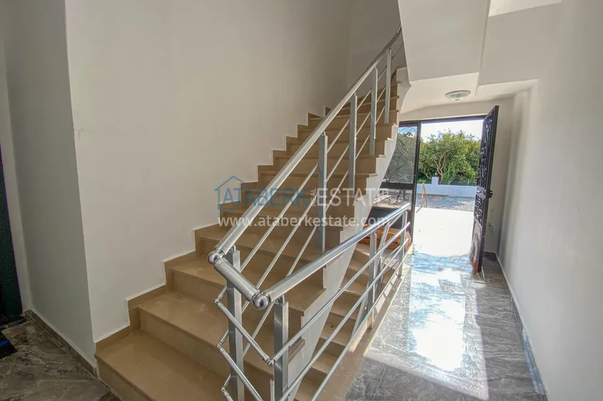 Квартиры и пентхаусы в районе Демирташ со стильным интерьером в новостройке 17 