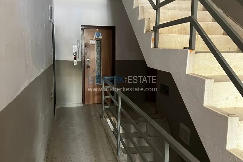 Квартира в Махмутларе трехкомнатная в жилом комплексе рядом с морем 13 