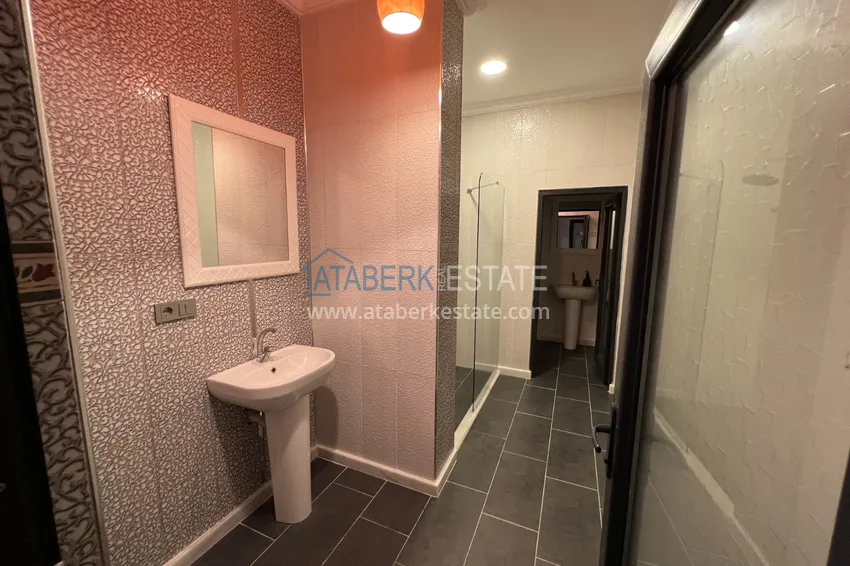 Квартира в Махмутларе с дизайнерским интерьером и прямым видом на море  15 