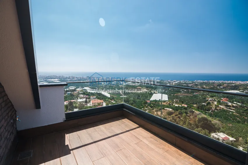 Приобрести Отдельно стоящая трехэтажная вилла в районе Кестель. С правом на гражданство!  17 